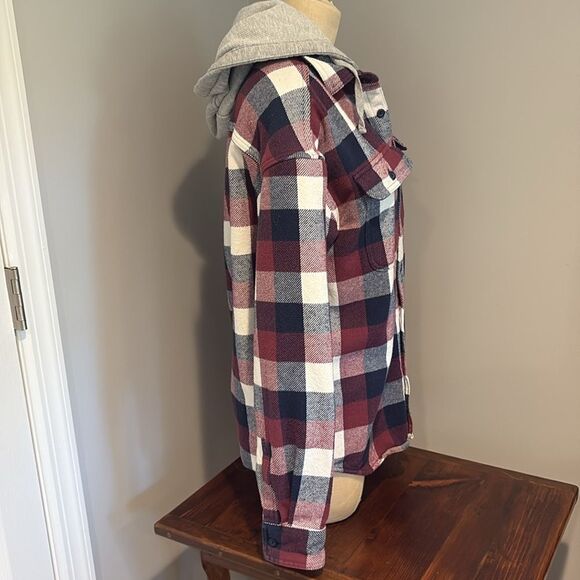 American Eagle Flannel Hooded Button Down Size S - Picture 4 of 12